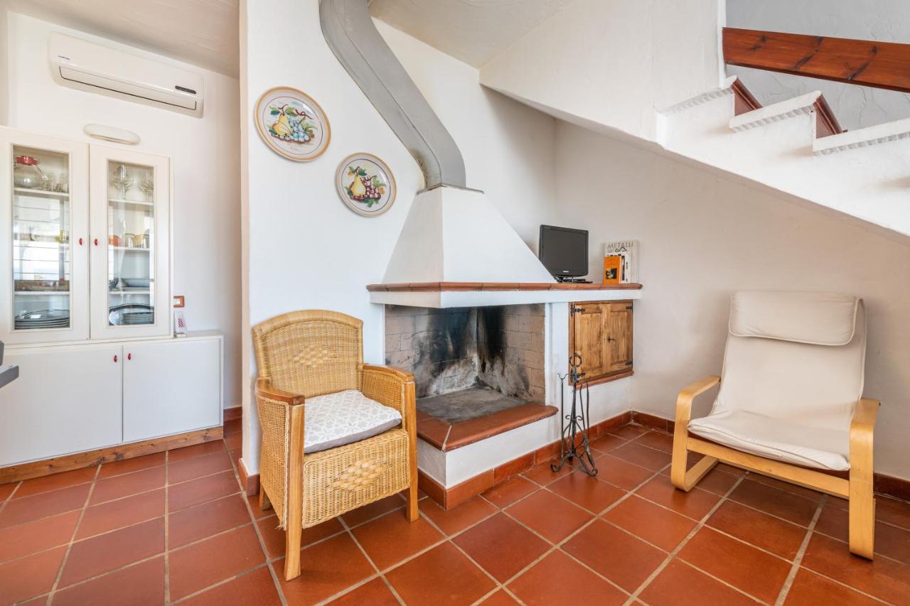 Damiano Holiday House Porto Columbu - Perd'E Sali エクステリア 写真