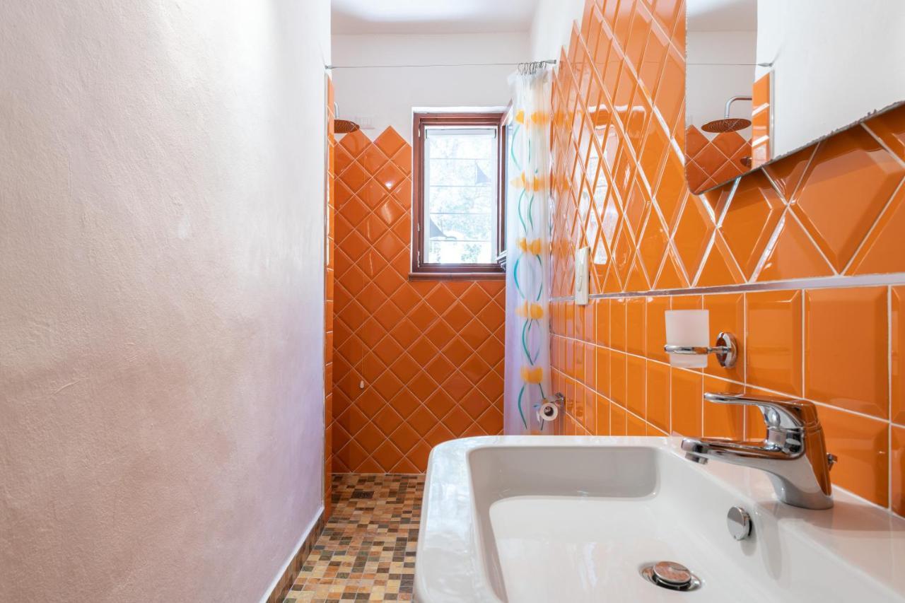 Damiano Holiday House Porto Columbu - Perd'E Sali エクステリア 写真