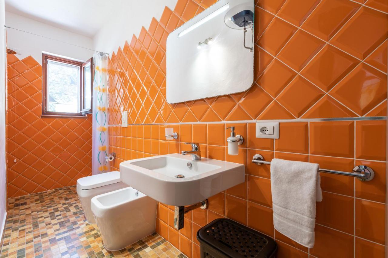 Damiano Holiday House Porto Columbu - Perd'E Sali エクステリア 写真